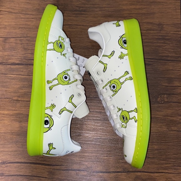 Adidas xStan Smith Monsters Inc (6.5 Male) - Picture 4 of 5